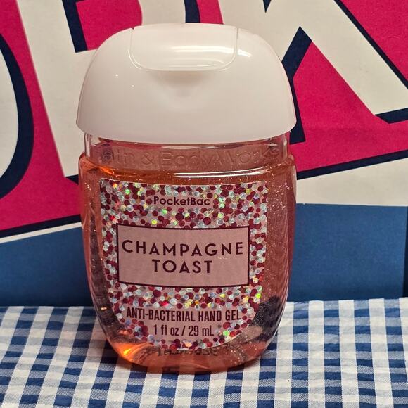 BBW Pink Wearable Lanyard PocketBac Holder Compartment Card Holder & Champagne - Picture 4 of 5